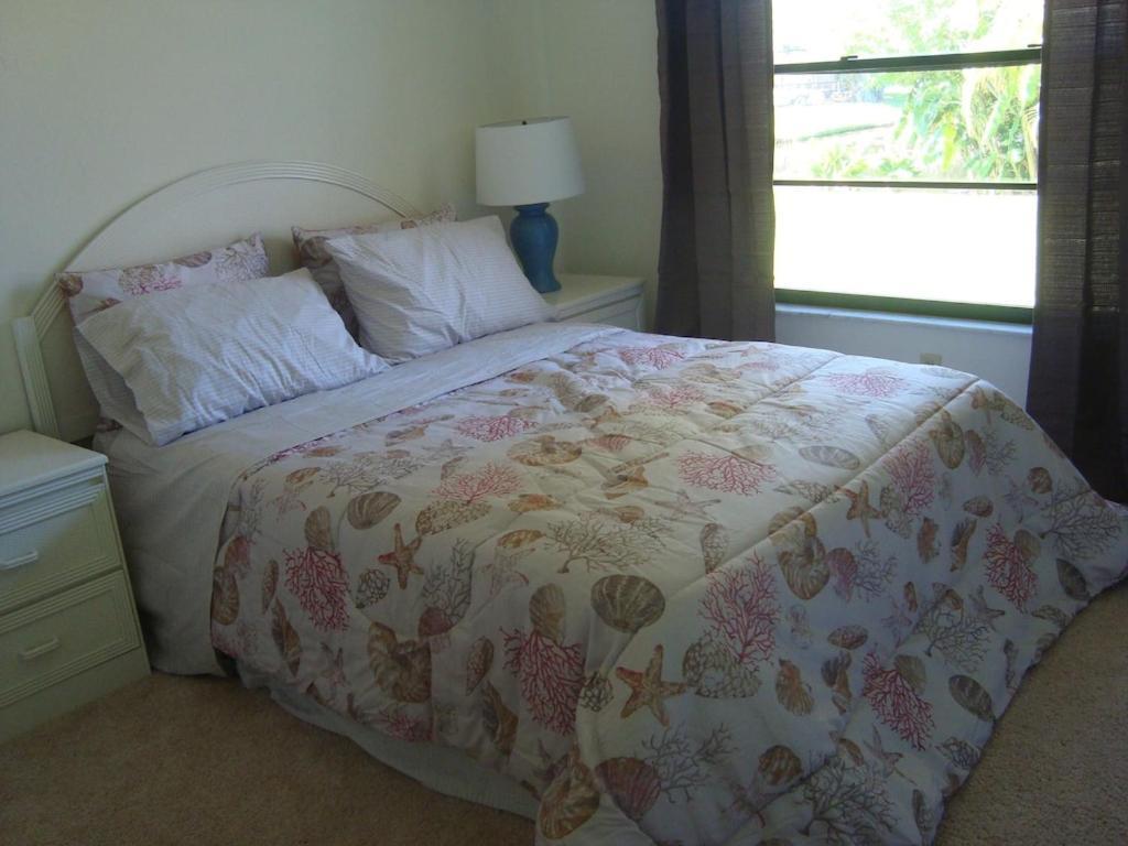 Pool Home With A New Sparkling Pool, Close To Beach, Lovely Lake View North North Naples Εξωτερικό φωτογραφία