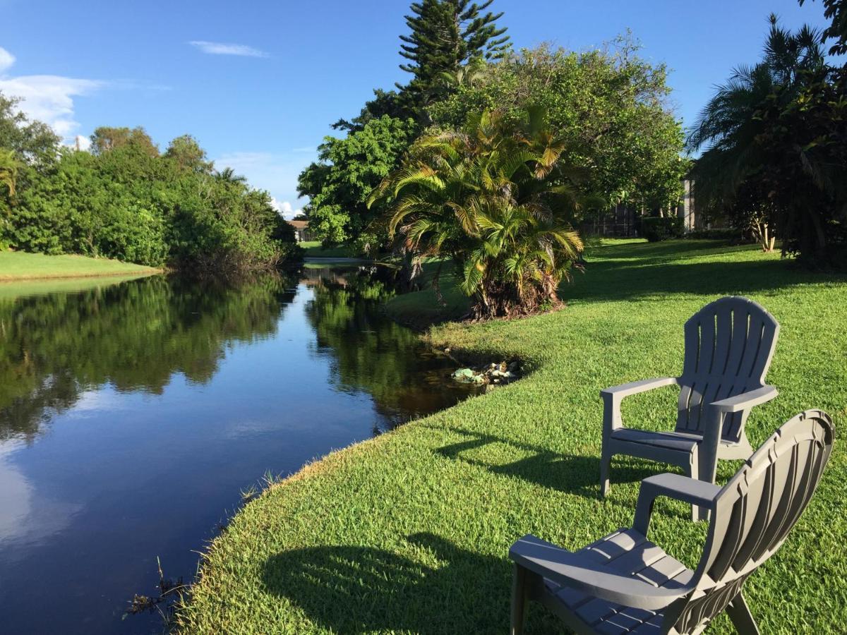 Pool Home With A New Sparkling Pool, Close To Beach, Lovely Lake View North North Naples Εξωτερικό φωτογραφία
