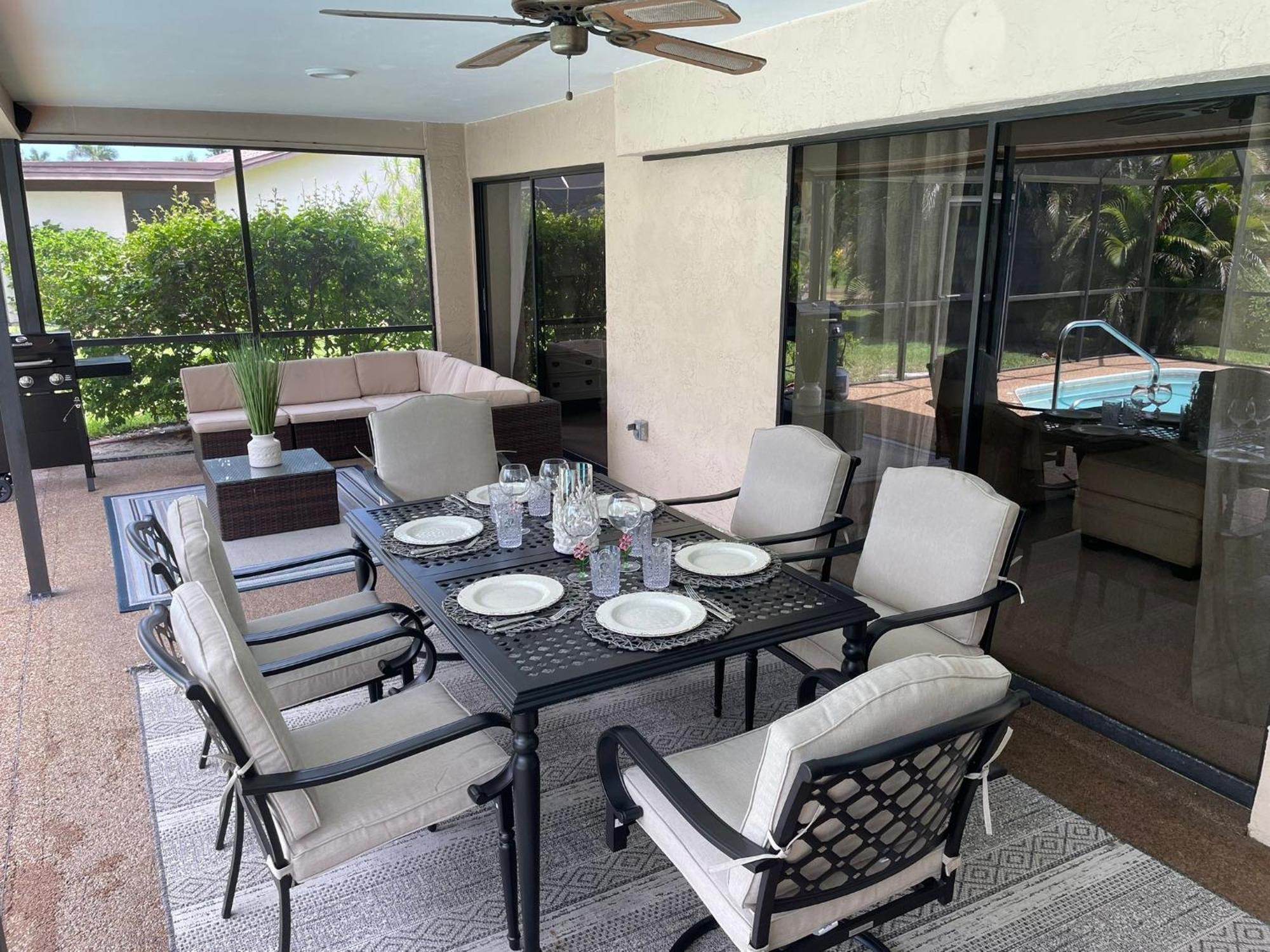 Pool Home With A New Sparkling Pool, Close To Beach, Lovely Lake View North North Naples Εξωτερικό φωτογραφία
