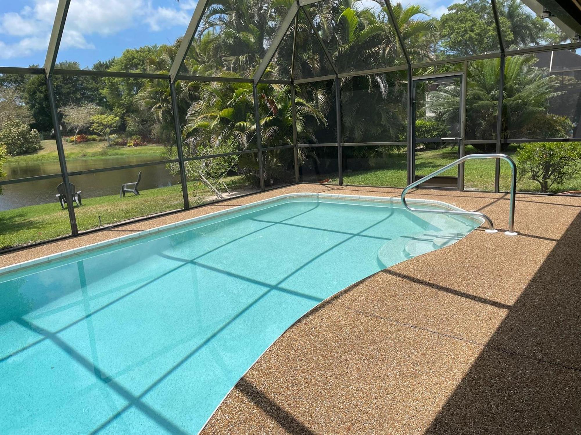 Pool Home With A New Sparkling Pool, Close To Beach, Lovely Lake View North North Naples Εξωτερικό φωτογραφία